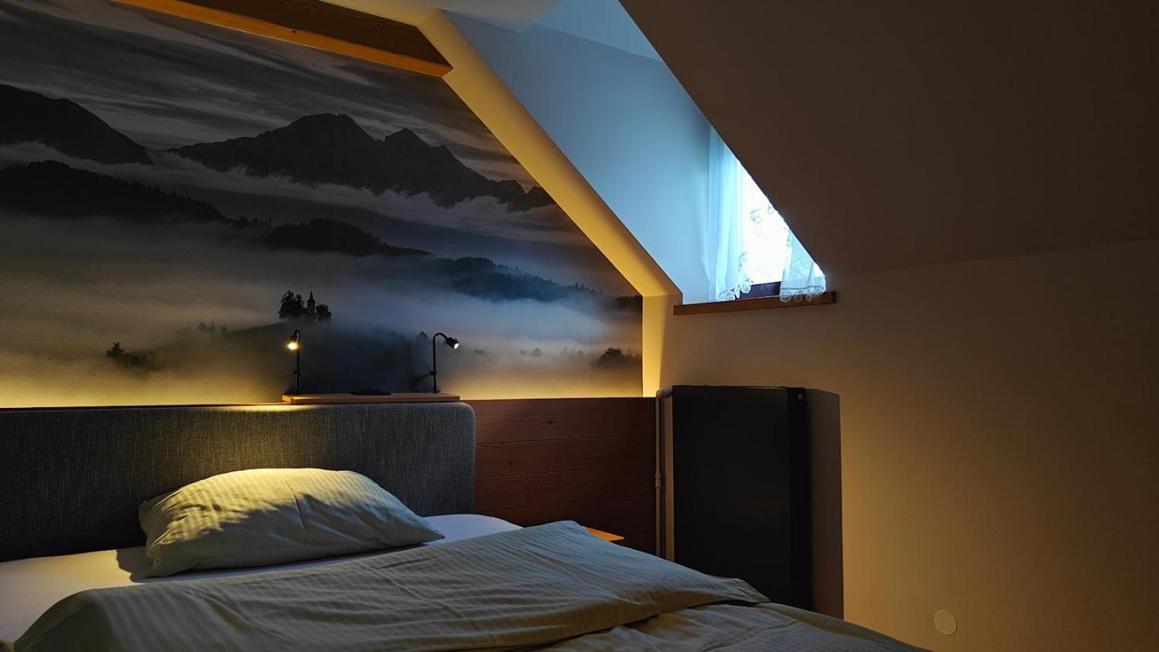 Guesthouse Pri Zalogarju Zelezniki Kültér fotó