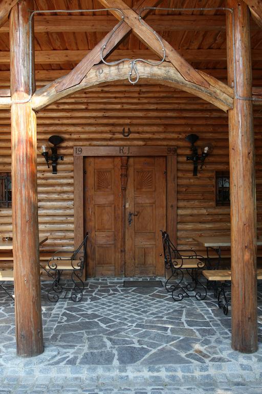 Guesthouse Pri Zalogarju Zelezniki Kültér fotó